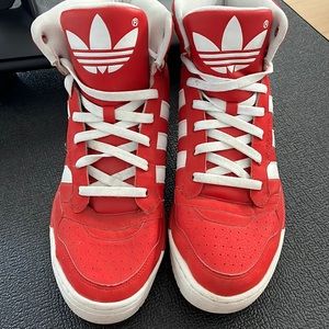 Adidas Men’s Size 11 Irvington Mid Sneakers